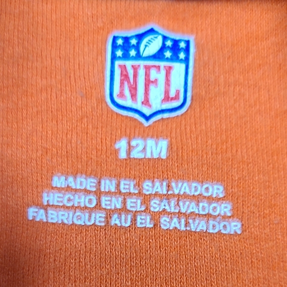 Denver Broncos onesie - Picture 2 of 2